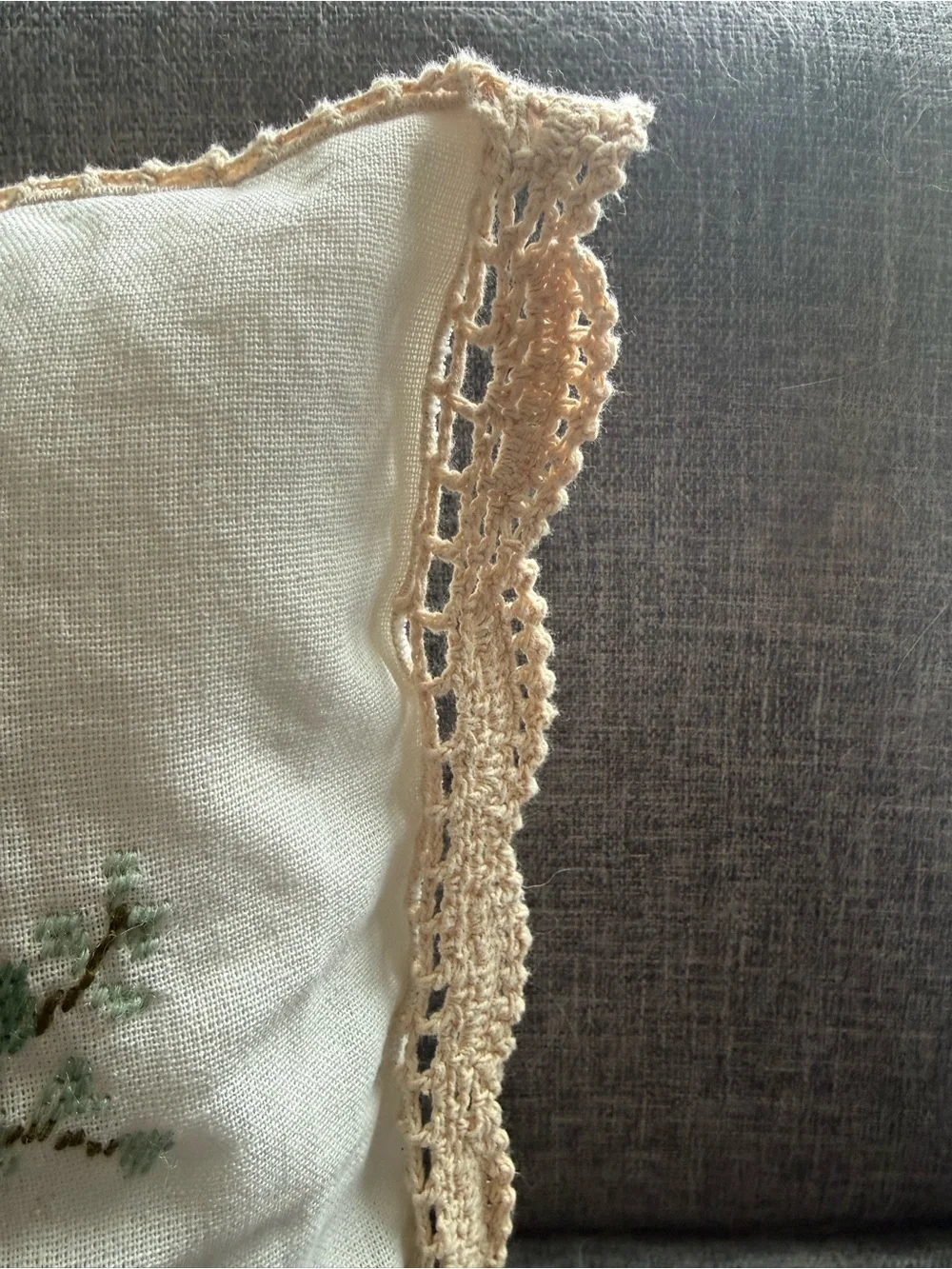 Vintage Floral Cross Stitch Pillow Cover Crochet Lace Trim 16x16